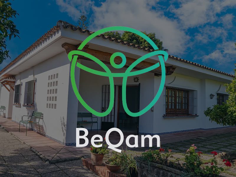Logotipo de la empresa BeQam